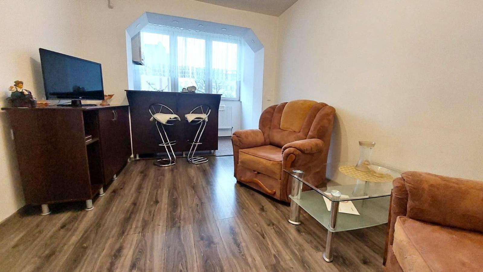 The Home Hunedoara Exterior foto